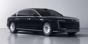 MAEXTRO S800 انطلاقة قوية نحو سوق السيارات الفاخرة