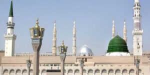 إِنَّ اللَّهَ وَمَلَائِكَتَهُ يُصَلُّونَ عَلَى النَّبِيِّ