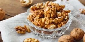 تناول الجوز صباحا.. فوائد لا تخطر على بال