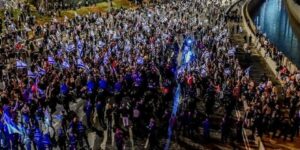 تظاهرات حاشدة في “الكيان الصهيوني” ومصادمات مع الشرطة