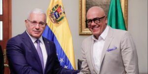 بوغالي يتحادث بكراكاس مع نظيره الفنزويلي