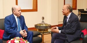 سايحي يسلم رسالة خطية من الرئيس تبون للوزير الأول لجمهورية موريشيوس