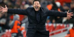 سيميوني يحضّ لاعبيه على التحلّي بالتواضع