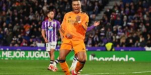 مبابي يصرح: سعيد بالهاتريك وأريد تحقيق البطولات مع الريال