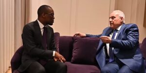 عطاف يناقش التعاون المشترك مع نظيره البنيني