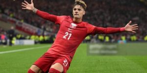 مارسيليا يكثف مساعيه لضم زاليفسكي