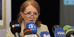 مداحي: إحصاء العائلات الحرفية المعوزة لتمكينها من الاستفادة من دعم الدولة