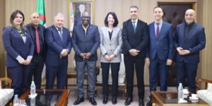 الجزائر تطلق تحضيرات مكثفة للمخيمات الصيفية لأبناء الجالية بالشراكة مع مسجد باريس الكبير