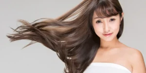 بطريقة صحية وآمنة.. ماء الزبيب لشعر صحي وجميل