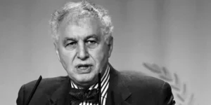 وفاة رئيس الحكومة الأسبق سيد أحمد غزالي