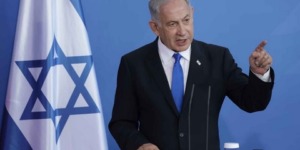 نتنياهو يجدد هجومه ضد رئيس الشاباك ويحمله مسؤولية فشل 7 أكتوبر