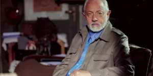 بعد سجن ابنه.. عبد العزيز مخيون يخرج عن صمته