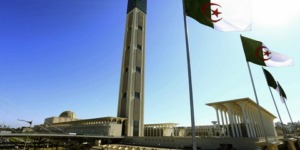 أنوار من جامع الجزائر.. تحويل القبلة – الجزء الأول –