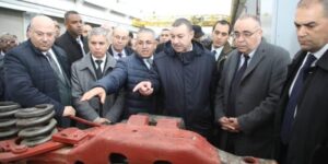 سعيود يعاين المشاريع التنموية ويبحث تعزيز البنية التحتية للنقل بمعكسر