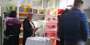 انطلاق فعاليات المعرض الوطني للكتاب بوهران تحت شعار “الباهية تقرأ”