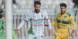 مولودية الجزائر تعمق الفارق على ملاحقيها