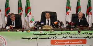 مرّاد يؤكد على دور المسؤولين المحليين في تحقيق التنمية والاستجابة لانشغالات المواطنين