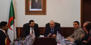 شرفة يتخذ تدابير لمرافقة المؤسسات الناشئة حاملي مشاريع الابتكارية