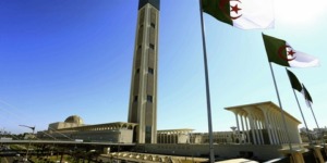 أنوار من جامع الجزائر.. دروس وعبر من غَزْوَةُ بَنِي الـمُصْطَلِقِ – الجزء الأول –