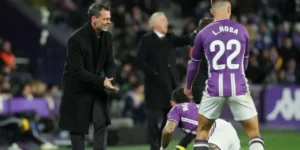 بلد الوليد يقيل مدربه كوكا لسوء النتائج