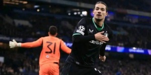 مدرب فينورد: حاج موسى لعب وهو يعاني من كسر في الضلع