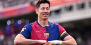 ليفاندوفسكي يقترب من تجديد عقده مع برشلونة