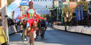 طواف الجزائر للدراجات ينطلق في أجواء مناخية وتنظيمية جيدة