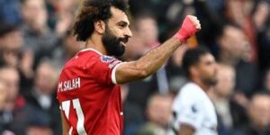 أليسون: صلاح يُدافع ويُهاجم من أجل ليفربول