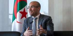 شايب: الحالة الصحية للجزائري الذي أنقذ أرواحا في قطار ببريطانيا “محل متابعة عن كثب”