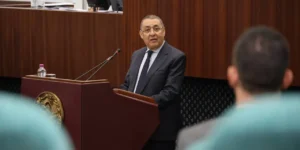 مرّاد يجدد: توفير إطار معيشي ملائم للمواطن من أولويات الرئيس تبون