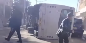 إصابة 17 شخصا في حادث انحراف حافلة بولاية توقرت