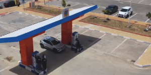 تركيب 7 محطات لشحن السيارات الكهربائية بتوقرت