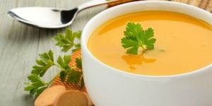 حساء العدس الاحمر