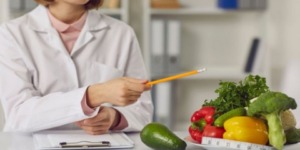 الأطعمة الممنوعة في الإفطار والسحور على مرضى السرطان