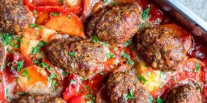 صينية الخضر باللحم المفروم بالفرن