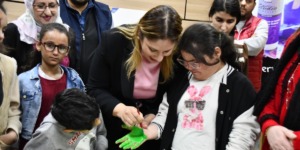 جيلالي تشرف على فعالية خاصة لتعزيز الوعي بواقع “أطفال القمر”