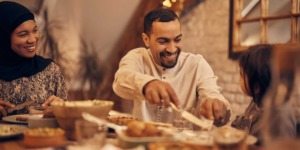 كنوز رمضانية.. ما هي الآثار الاجتماعية للصوم؟