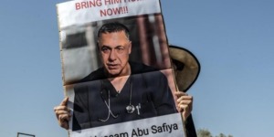 قرار صهيوني بتثبيت اعتقال الطبيب أبو صفية 6 أشهر