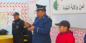 البليدة.. مصالح الأمن تنظم حملات توعية لأكثر من 40 مؤسسة تربوية 