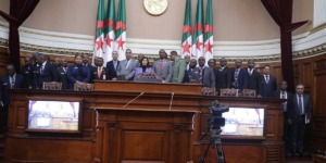 وفد من كلية الدفاع الوطني بأبوجا يطلع على دور مجلس الأمة في التشريع والرقابة