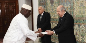 رئيس الجمهورية يشرف على مراسم تقديم أوراق اعتماد خمسة سفراء جدد لدى الجزائر