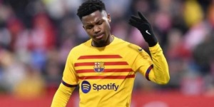 أنسو فاتي يقدم تنازلات لتجديد عقده مع البارسا