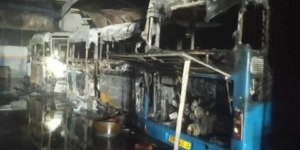 سوق أهراس: احتراق 7 حافلات بحظيرة مؤسسة النقل الحضري و شبه الحضري