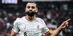 صحيفة “سبورت” الكتالونية: محمد صلاح يعرض نفسه على برشلونة