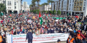 مسيرات ووقفات بمختلف المناطق المغربية ضد التطبيع مع الكيان الصهيوني