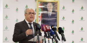 ياحي: عيد النصر يعد دعوة متجددة لبناء جزائر قوية ومواصلة مسيرة التنمية