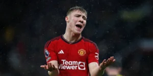 هويلاند يؤكد: التكيّف مع النظام الجديد أخذ وقتا