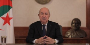 الرئيس تبون يهنئ الجزائريين ويشيد بروح التضامن خلال رمضان