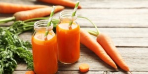 الفوائد الصحية لعصير الجزر الطبيعي