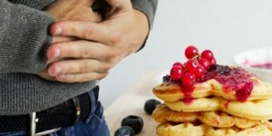 أطعمة لا تسبب النفخة.. يُمكنك تناولها